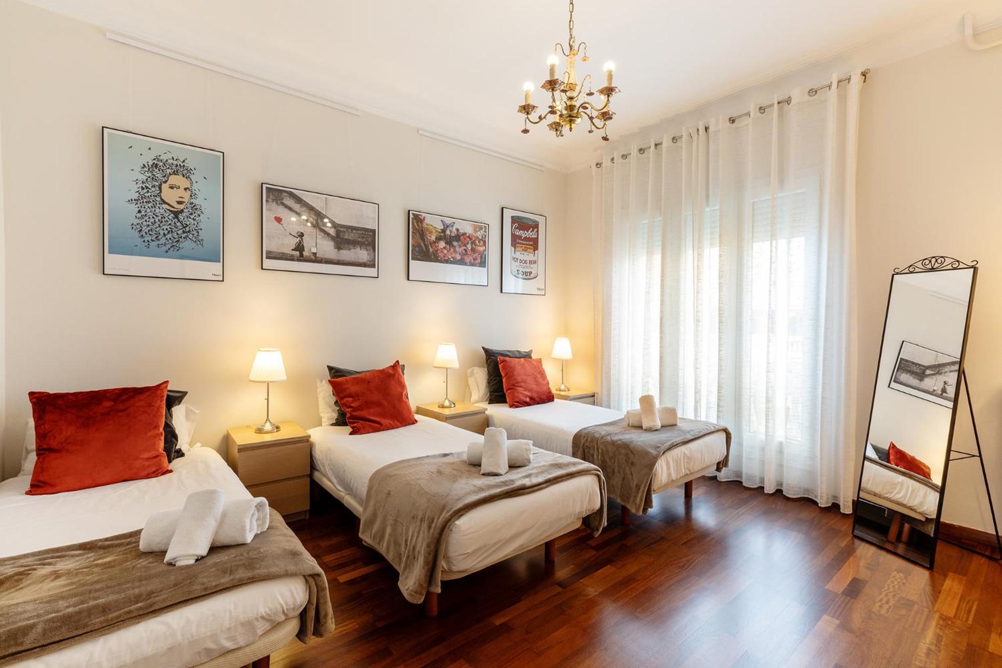 Large&beautiful apartment 4min from Passeig de Gràcia Barcellona Esterno foto