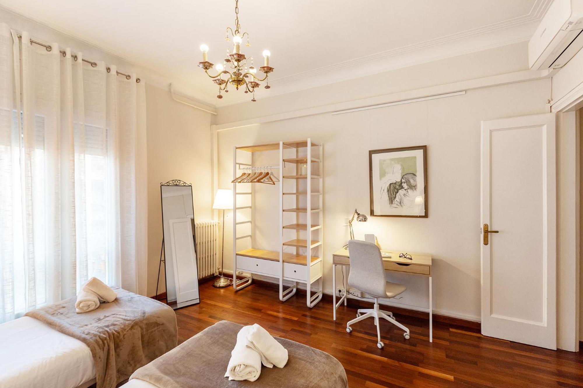 Large&beautiful apartment 4min from Passeig de Gràcia Barcellona Esterno foto